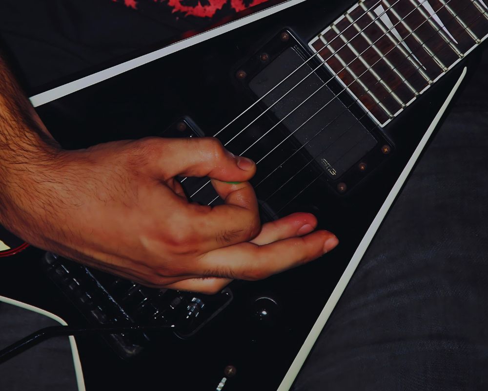 guitarra para tocar metal